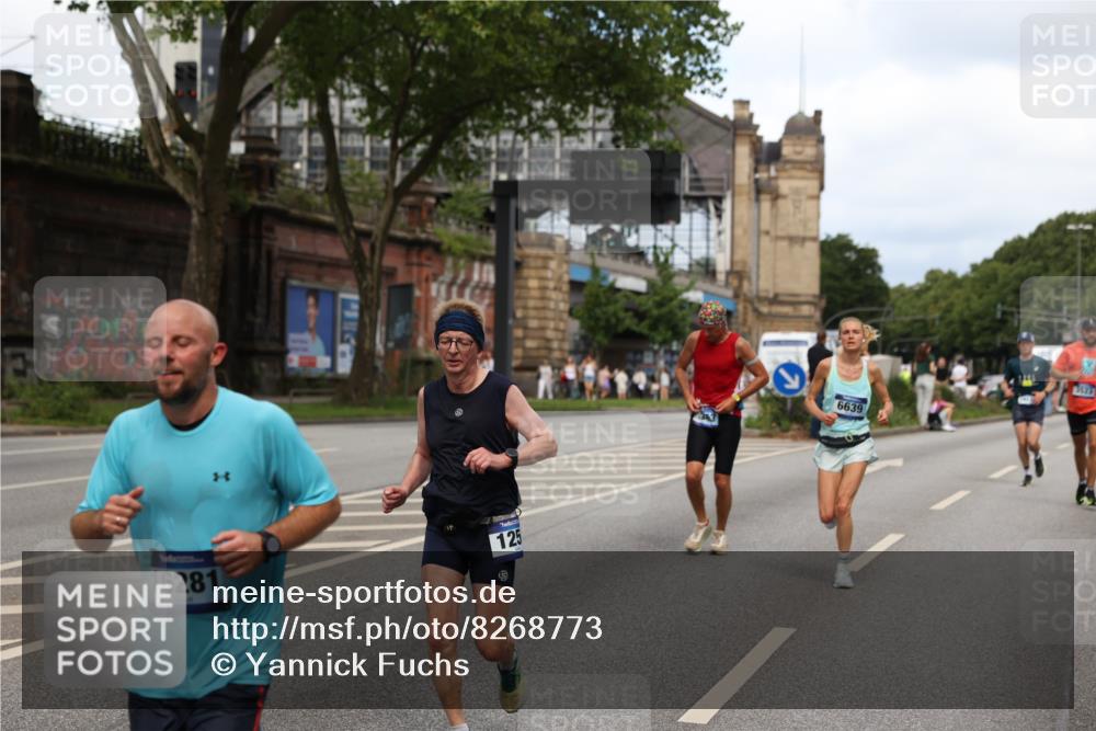 29.06.2025 - hella hamburg halbmarathon Yannick Fuchs http://msf.ph/oto/8268773 29.06.2025 10:36:52 20KM 1209, 1256, 1312, 1700, 1903, 2233, 3523, 4823, 5436, 5682, 6639, 6721, 6770, 7363, 7448, 7693, 7765, 7865, 8694, 10216, 10469, 12098, 13446, 13483, 13709, 13725, 14811, 15095, 15175, 15270, 15654, 16281, 16295, 16507, 16626, 16660, 17000, 17016, 17363, 17637, 17864, 17926, 18330, 18559, 18920 meine-sportfotos.de