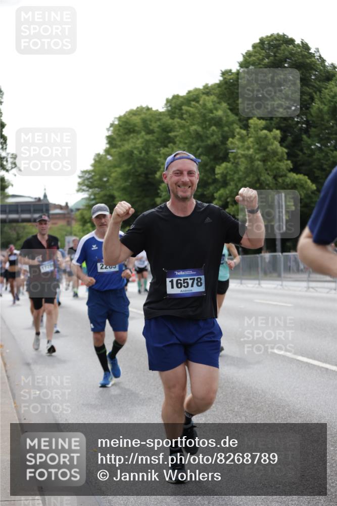 29.06.2025 - hella hamburg halbmarathon Jannik Wohlers http://msf.ph/oto/8268789 29.06.2025 10:33:45 Lombardsbrücke 1705, 1787, 2265, 2464, 2496, 2526, 2933, 3145, 3829, 3848, 4807, 4824, 4826, 5561, 5584, 7324, 7329, 8277, 8349, 10360, 10800, 11432, 11642, 11668, 12165, 12330, 12896, 13401, 13437, 13485, 14047, 14058, 14873, 14919, 15792, 15793, 15845, 15983, 16115, 16578, 17105, 17440, 17789, 17953, 18044, 19145, 19164 meine-sportfotos.de