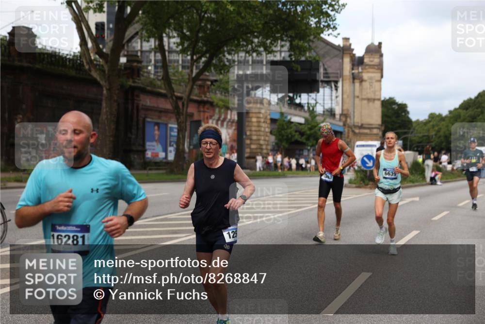 29.06.2025 - hella hamburg halbmarathon Yannick Fuchs http://msf.ph/oto/8268847 29.06.2025 10:36:52 20KM 1209, 1256, 1312, 1700, 1903, 2233, 3523, 4823, 5436, 5682, 6639, 6721, 6770, 7363, 7448, 7693, 7765, 7865, 8694, 10216, 10469, 12098, 13446, 13483, 13709, 13725, 14811, 15095, 15175, 15270, 15654, 16281, 16295, 16507, 16626, 16660, 17000, 17016, 17363, 17637, 17864, 17926, 18330, 18559, 18920 meine-sportfotos.de