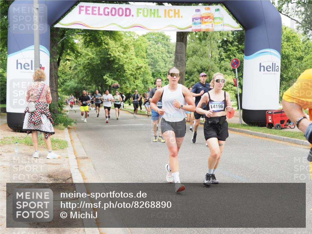 29.06.2025 - hella hamburg halbmarathon MichiJ http://msf.ph/oto/8268890 29.06.2025 10:55:15 Zwischen KM18-KM19 5232, 7846, 9366, 9781, 10709, 11873, 13331, 14060, 14196, 15875, 17540, 18015, 18239 meine-sportfotos.de