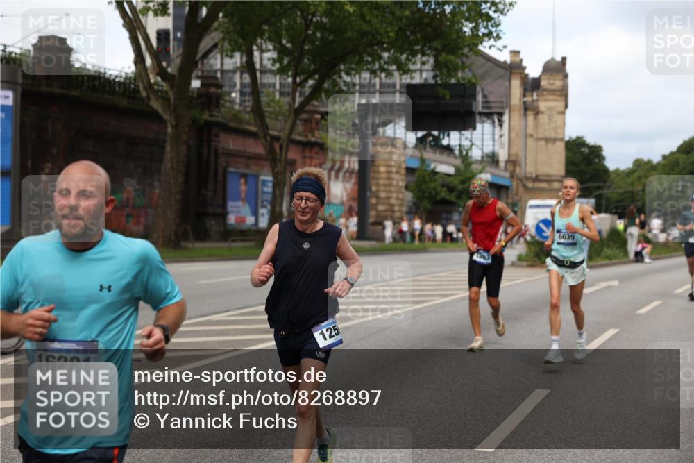 29.06.2025 - hella hamburg halbmarathon Yannick Fuchs http://msf.ph/oto/8268897 29.06.2025 10:36:52 20KM 1209, 1256, 1312, 1700, 1903, 2233, 3523, 4823, 5436, 5682, 6639, 6721, 6770, 7363, 7448, 7693, 7765, 7865, 8694, 10216, 10469, 12098, 13446, 13483, 13709, 13725, 14811, 15095, 15175, 15270, 15654, 16281, 16295, 16507, 16626, 16660, 17000, 17016, 17363, 17637, 17864, 17926, 18330, 18559, 18920 meine-sportfotos.de