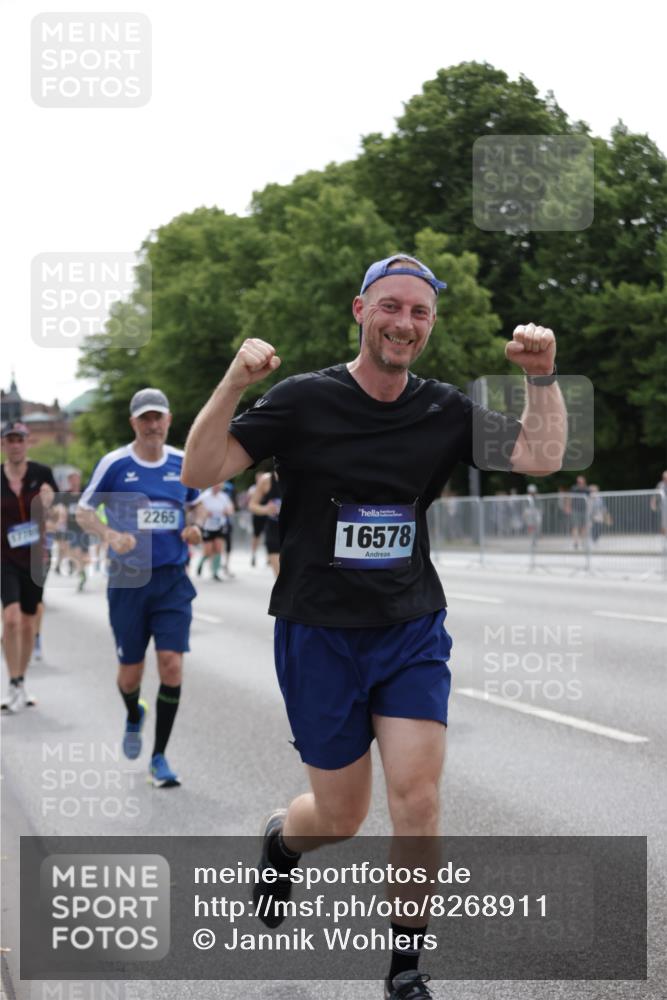 29.06.2025 - hella hamburg halbmarathon Jannik Wohlers http://msf.ph/oto/8268911 29.06.2025 10:33:45 Lombardsbrücke 1705, 1787, 2265, 2464, 2496, 2526, 2933, 3145, 3829, 3848, 4807, 4824, 4826, 5561, 5584, 7324, 7329, 8277, 8349, 10360, 10800, 11432, 11642, 11668, 12165, 12330, 12896, 13401, 13437, 13485, 14047, 14058, 14873, 14919, 15792, 15793, 15845, 15983, 16115, 16578, 17105, 17440, 17789, 17953, 18044, 19145, 19164 meine-sportfotos.de