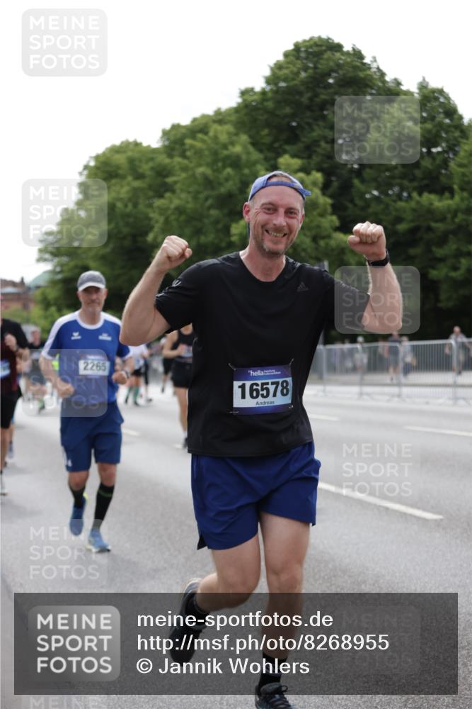 29.06.2025 - hella hamburg halbmarathon Jannik Wohlers http://msf.ph/oto/8268955 29.06.2025 10:33:45 Lombardsbrücke 1705, 1787, 2265, 2464, 2496, 2526, 2933, 3145, 3829, 3848, 4807, 4824, 4826, 5561, 5584, 7324, 7329, 8277, 8349, 10360, 10800, 11432, 11642, 11668, 12165, 12330, 12896, 13401, 13437, 13485, 14047, 14058, 14873, 14919, 15792, 15793, 15845, 15983, 16115, 16578, 17105, 17440, 17789, 17953, 18044, 19145, 19164 meine-sportfotos.de