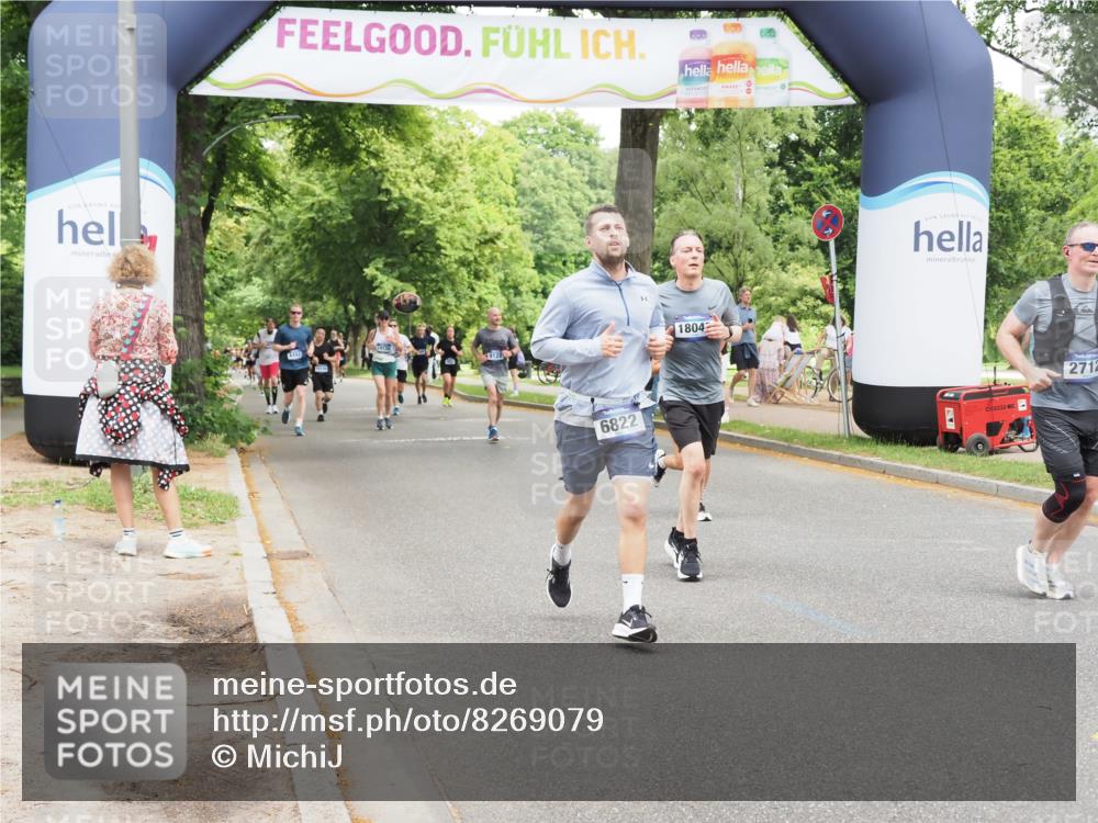 29.06.2025 - hella hamburg halbmarathon MichiJ http://msf.ph/oto/8269079 29.06.2025 10:55:24 Zwischen KM18-KM19 2712, 4032, 6822, 8147, 9253, 9886, 17113, 17746, 18042, 18236, 18555 meine-sportfotos.de