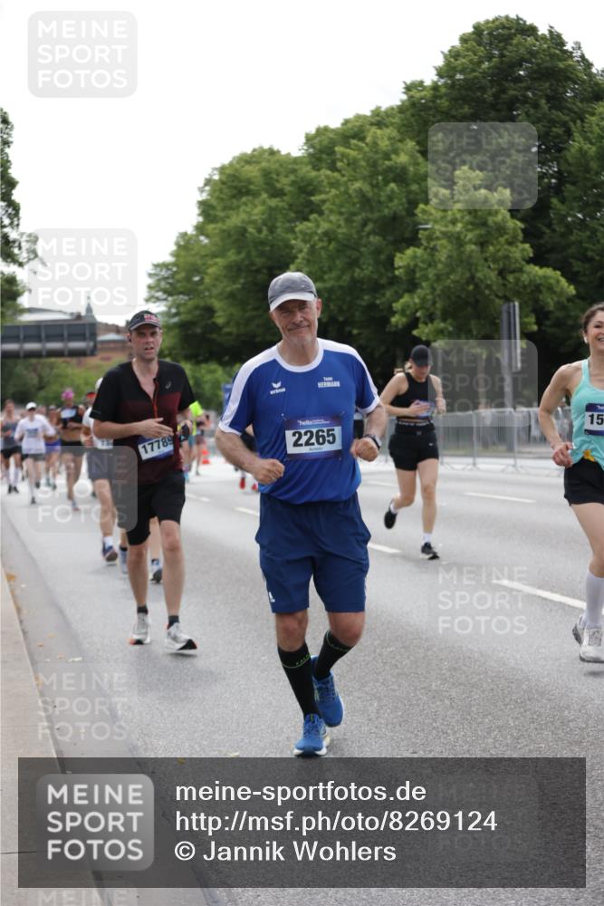 29.06.2025 - hella hamburg halbmarathon Jannik Wohlers http://msf.ph/oto/8269124 29.06.2025 10:33:46 Lombardsbrücke 1672, 1705, 1787, 2265, 2464, 2496, 2526, 2801, 2933, 3145, 3829, 3848, 4807, 4824, 4826, 5561, 5584, 6105, 7324, 7329, 8277, 8349, 8965, 10360, 10800, 11432, 11642, 11668, 12165, 12330, 12896, 13401, 13437, 13485, 14047, 14058, 14854, 14855, 14873, 14919, 15792, 15793, 15845, 15983, 16115, 16578, 17105, 17440, 17650, 17789, 17953, 18044, 19145, 19164 meine-sportfotos.de