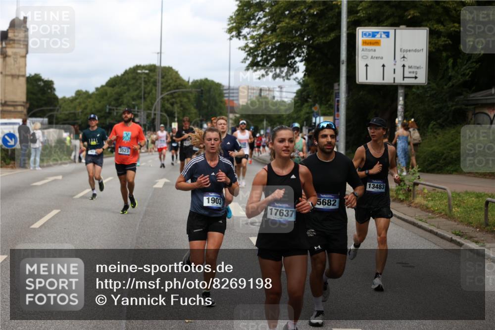 29.06.2025 - hella hamburg halbmarathon Yannick Fuchs http://msf.ph/oto/8269198 29.06.2025 10:36:53 20KM 1209, 1256, 1312, 1700, 1903, 2233, 3523, 4823, 5436, 5682, 6639, 6721, 6770, 7035, 7363, 7448, 7693, 7734, 7765, 7865, 8694, 10216, 10469, 12098, 13446, 13483, 13709, 13725, 14811, 15095, 15175, 15270, 15654, 16281, 16295, 16507, 16626, 16660, 17000, 17016, 17363, 17637, 17864, 17926, 18330, 18559, 18920 meine-sportfotos.de