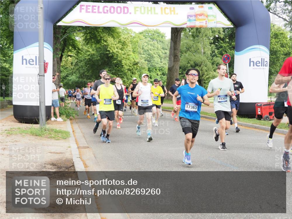 29.06.2025 - hella hamburg halbmarathon MichiJ http://msf.ph/oto/8269260 29.06.2025 10:31:08 Zwischen KM18-KM19 2233, 3116, 3697, 9371, 14201, 14210, 15301, 15921, 16626, 17363, 18632, 18920, 18987, 19090 meine-sportfotos.de