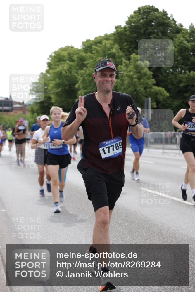 29.06.2025 - hella hamburg halbmarathon Jannik Wohlers http://msf.ph/oto/8269284 29.06.2025 10:33:48 Lombardsbrücke 1672, 1705, 1787, 2265, 2464, 2496, 2526, 2801, 2933, 3145, 3829, 3848, 4807, 4824, 4826, 5584, 6105, 7324, 7329, 8277, 8349, 8965, 10360, 10564, 11432, 11642, 11668, 12165, 12330, 12896, 13437, 13485, 13747, 14047, 14058, 14854, 14855, 14873, 14919, 15792, 15793, 15845, 15983, 16115, 16578, 17105, 17440, 17650, 17789, 17953, 18044 meine-sportfotos.de