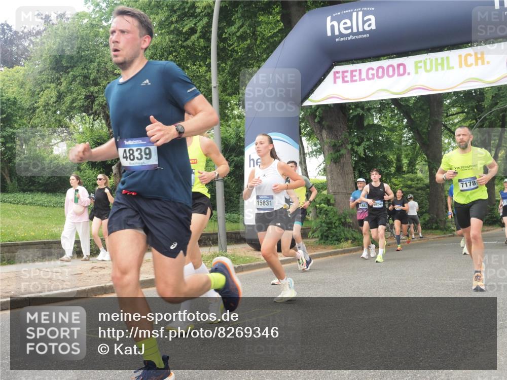 29.06.2025 - hella hamburg halbmarathon KatJ http://msf.ph/oto/8269346 29.06.2025 10:39:33 Zwischen KM18-KM19 2364, 2396, 4814, 4839, 5032, 5482, 6562, 6657, 7178, 7724, 7732, 8172, 8661, 8710, 8720 meine-sportfotos.de