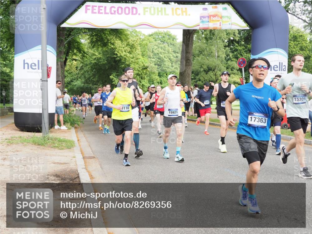 29.06.2025 - hella hamburg halbmarathon MichiJ http://msf.ph/oto/8269356 29.06.2025 10:31:09 Zwischen KM18-KM19 2233, 3116, 3697, 9371, 14201, 14210, 15233, 15301, 15921, 16626, 17363, 17864, 18274, 18632, 18920, 18987, 19090 meine-sportfotos.de