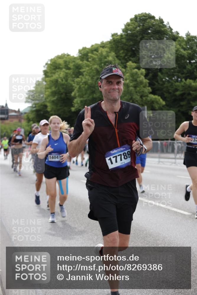 29.06.2025 - hella hamburg halbmarathon Jannik Wohlers http://msf.ph/oto/8269386 29.06.2025 10:33:48 Lombardsbrücke 1672, 1705, 1787, 2265, 2464, 2496, 2526, 2801, 2933, 3145, 3829, 3848, 4807, 4824, 4826, 5584, 6105, 7324, 7329, 8277, 8349, 8965, 10360, 10564, 11432, 11642, 11668, 12165, 12330, 12896, 13437, 13485, 13747, 14047, 14058, 14854, 14855, 14873, 14919, 15792, 15793, 15845, 15983, 16115, 16578, 17105, 17440, 17650, 17789, 17953, 18044 meine-sportfotos.de