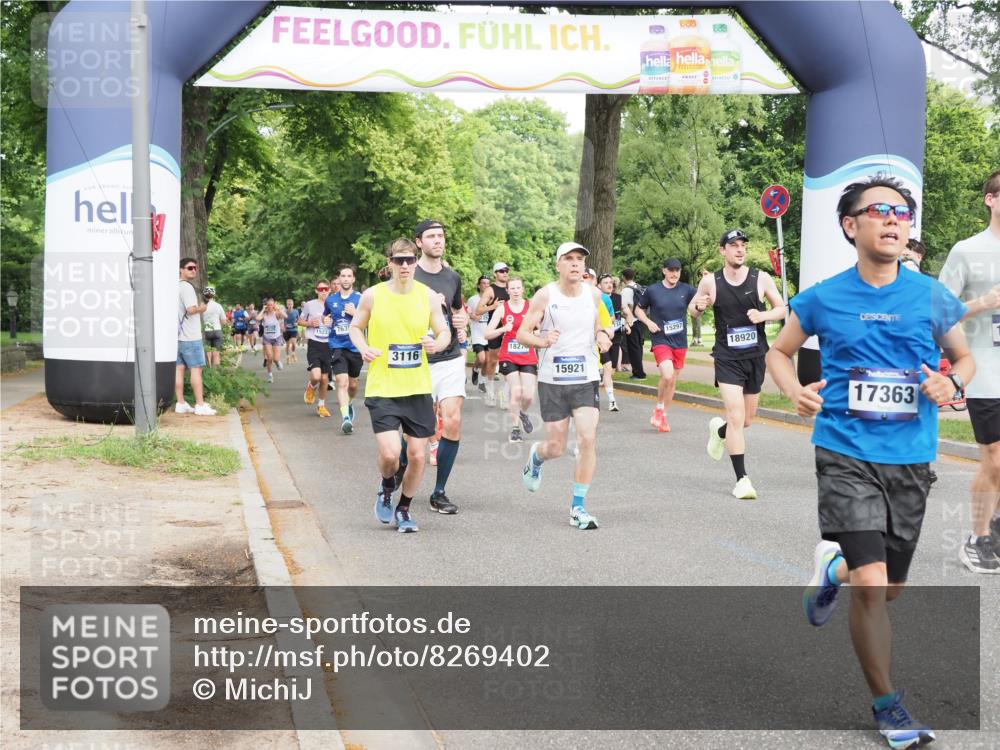 29.06.2025 - hella hamburg halbmarathon MichiJ http://msf.ph/oto/8269402 29.06.2025 10:31:09 Zwischen KM18-KM19 2233, 3116, 3697, 9371, 14201, 14210, 15233, 15301, 15921, 16626, 17363, 17864, 18274, 18632, 18920, 18987, 19090 meine-sportfotos.de