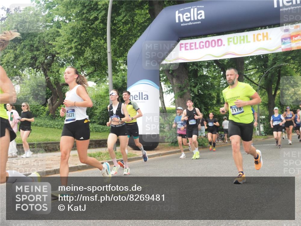 29.06.2025 - hella hamburg halbmarathon KatJ http://msf.ph/oto/8269481 29.06.2025 10:39:33 Zwischen KM18-KM19 2364, 2396, 4814, 4839, 5032, 5482, 6562, 6657, 7178, 7724, 7732, 8172, 8661, 8710, 8720 meine-sportfotos.de