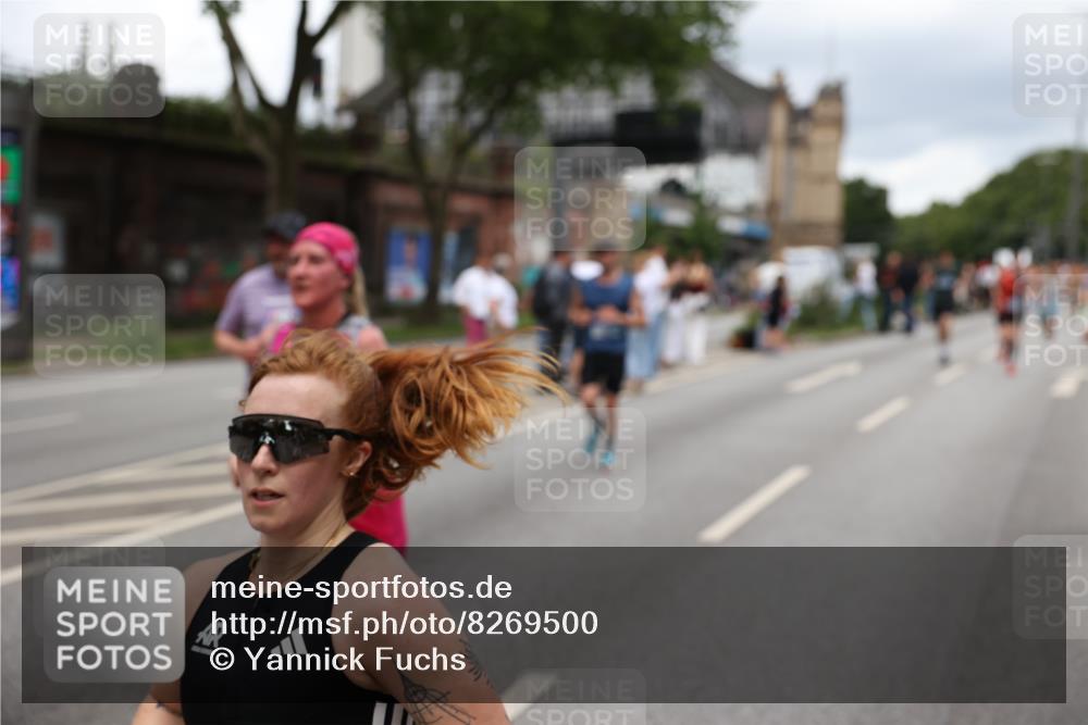 29.06.2025 - hella hamburg halbmarathon Yannick Fuchs http://msf.ph/oto/8269500 29.06.2025 10:48:59 20KM 1125, 1506, 1628, 2029, 2119, 2252, 2448, 2561, 2884, 2955, 3041, 3256, 3652, 3945, 4029, 4231, 4616, 4868, 4903, 4938, 5319, 6355, 6433, 6587, 6891, 6938, 8487, 8514, 8618, 8973, 10044, 10368, 10376, 11184, 11333, 11568, 11797, 11799, 11976, 12483, 12526, 12584, 12961, 13267, 13988, 14175, 14638, 14834, 14845, 14909, 15389, 15854, 15868, 15896, 16047, 16110, 16327, 17842, 18031, 18190, 18380 meine-sportfotos.de