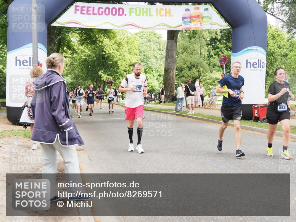 29.06.2025 - hella hamburg halbmarathon MichiJ http://msf.ph/oto/8269571 29.06.2025 10:55:33 Zwischen KM18-KM19 4492, 8632, 9075, 9128, 14149, 14868, 15697, 19134 meine-sportfotos.de