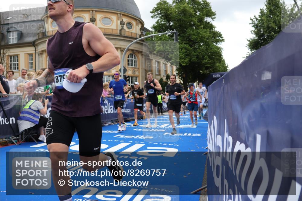 29.06.2025 - hella hamburg halbmarathon Strokosch-Dieckow http://msf.ph/oto/8269757 29.06.2025 10:46:15 Ziel 1569, 1600, 1759, 2048, 2590, 2707, 3056, 3087, 4949, 6388, 6691, 7450, 8142, 9497, 10796, 11094, 11125, 12171, 12651, 13698, 14200, 14262, 16127, 16136, 16466, 16475, 17190, 18118, 18211, 18797 meine-sportfotos.de