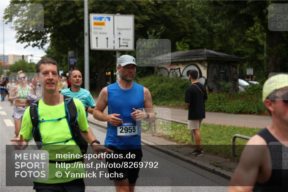 29.06.2025 - hella hamburg halbmarathon Yannick Fuchs http://msf.ph/oto/8269792 29.06.2025 10:49:01 20KM 1125, 1506, 1628, 2029, 2119, 2252, 2448, 2561, 2884, 2955, 3256, 3652, 4029, 4616, 4868, 4903, 4938, 5021, 5319, 6355, 6433, 6587, 6891, 6938, 8487, 8618, 8973, 10044, 10368, 10376, 11184, 11333, 11568, 11797, 11799, 11976, 12483, 12526, 12584, 12961, 13267, 13988, 14175, 14750, 14834, 14845, 14909, 15389, 15854, 15868, 15896, 16047, 16110, 16327, 17842, 18031, 18190, 18380 meine-sportfotos.de