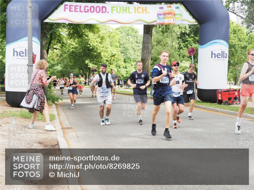 29.06.2025 - hella hamburg halbmarathon MichiJ http://msf.ph/oto/8269825 29.06.2025 10:55:38 Zwischen KM18-KM19 1071, 3154, 6217, 8263, 8632, 9075, 14868, 15697, 18176 meine-sportfotos.de