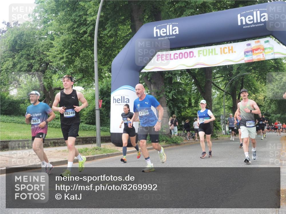 29.06.2025 - hella hamburg halbmarathon KatJ http://msf.ph/oto/8269992 29.06.2025 10:39:35 Zwischen KM18-KM19 1683, 2364, 4121, 4814, 4839, 5032, 5482, 6562, 6657, 7178, 7724, 7732, 8172, 8661, 8710 meine-sportfotos.de