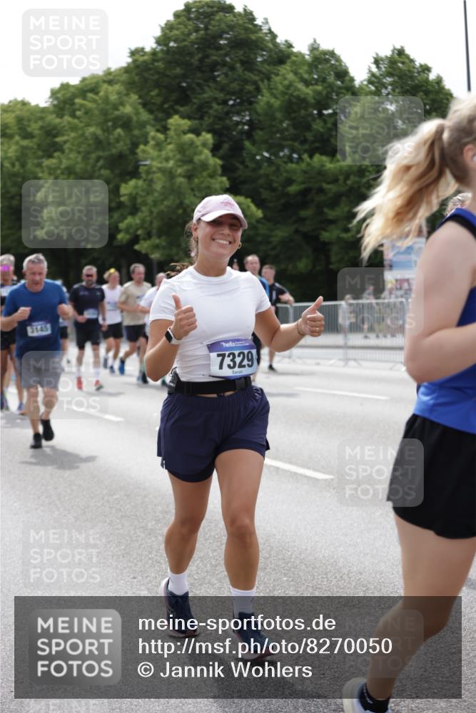 29.06.2025 - hella hamburg halbmarathon Jannik Wohlers http://msf.ph/oto/8270050 29.06.2025 10:33:50 Lombardsbrücke 1672, 2265, 2464, 2496, 2510, 2511, 2526, 2801, 2933, 3145, 3829, 3848, 4824, 4826, 5609, 6105, 6574, 7324, 7329, 8277, 8349, 8965, 10360, 10564, 11432, 11668, 12165, 12330, 12896, 13437, 13485, 13747, 14047, 14058, 14854, 14855, 14918, 14919, 15793, 15845, 15983, 16115, 16578, 17105, 17650, 17789, 17953, 18044 meine-sportfotos.de