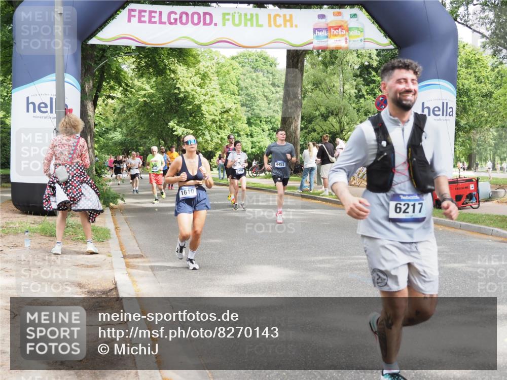 29.06.2025 - hella hamburg halbmarathon MichiJ http://msf.ph/oto/8270143 29.06.2025 10:55:41 Zwischen KM18-KM19 1071, 1610, 2281, 3154, 4453, 6026, 6217, 8263, 9075, 18176 meine-sportfotos.de