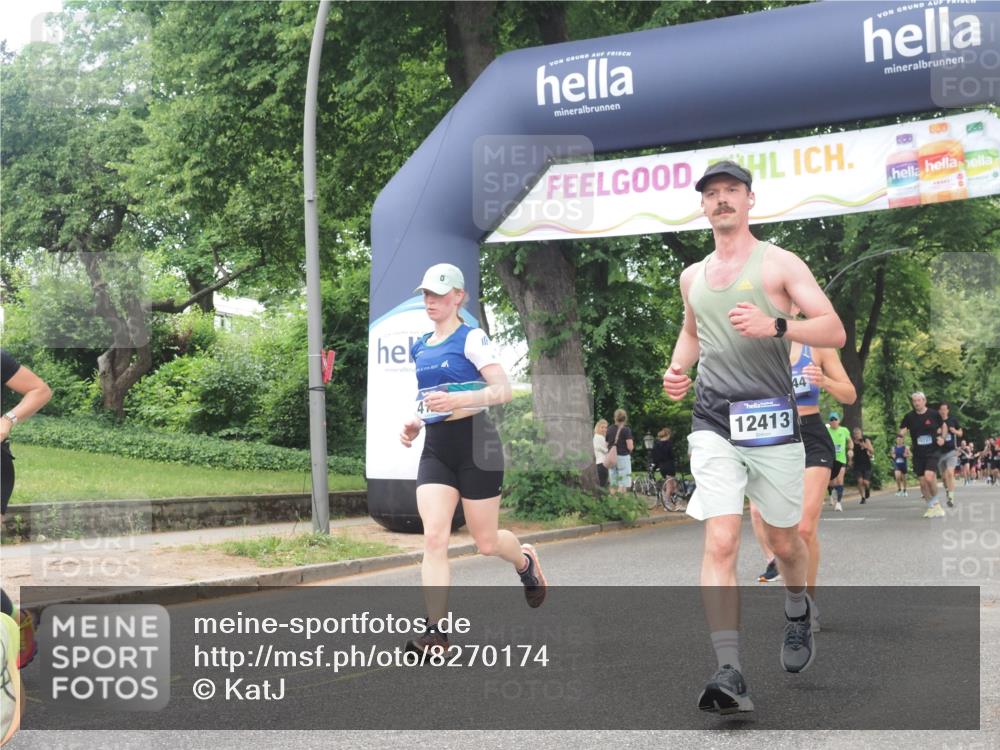 29.06.2025 - hella hamburg halbmarathon KatJ http://msf.ph/oto/8270174 29.06.2025 10:39:37 Zwischen KM18-KM19 1683, 2364, 4121, 4814, 4839, 5482, 6657, 7178, 7732, 8172, 8710 meine-sportfotos.de