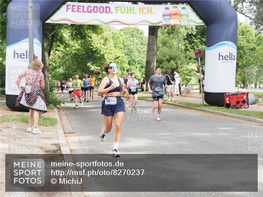 29.06.2025 - hella hamburg halbmarathon MichiJ http://msf.ph/oto/8270237 29.06.2025 10:55:41 Zwischen KM18-KM19 1071, 1610, 2281, 3154, 4453, 6026, 6217, 8263, 9075, 18176 meine-sportfotos.de