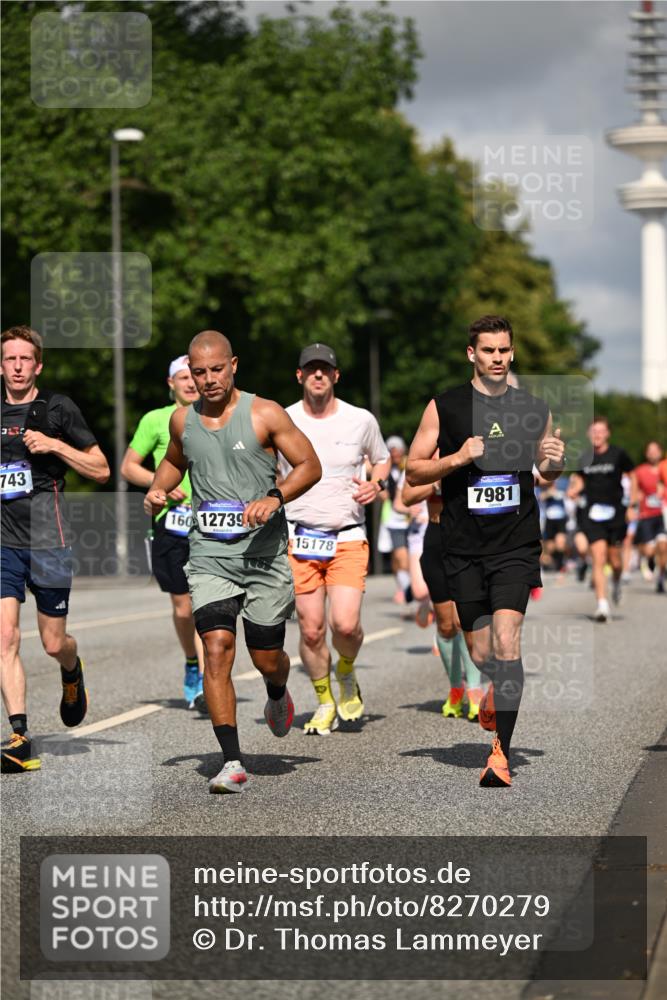 29.06.2025 - hella hamburg halbmarathon Dr. Thomas Lammeyer http://msf.ph/oto/8270279 29.06.2025 09:52:38 Kennedybrücke 1042, 1571, 1600, 2044, 2707, 2797, 2849, 3014, 5050, 5124, 6037, 6047, 6771, 7109, 7310, 7482, 7981, 9640, 9686, 10369, 10451, 10877, 11106, 11177, 11423 meine-sportfotos.de
