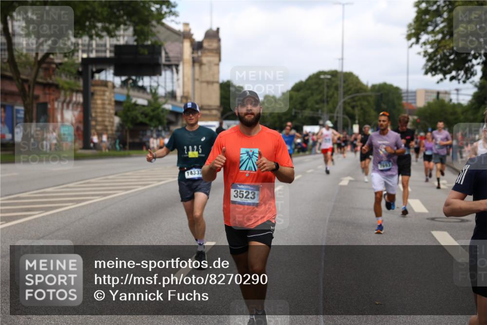 29.06.2025 - hella hamburg halbmarathon Yannick Fuchs http://msf.ph/oto/8270290 29.06.2025 10:36:56 20KM 1209, 1256, 1312, 1700, 1903, 2233, 3523, 4235, 4823, 5436, 5682, 6639, 6721, 6770, 7035, 7363, 7448, 7693, 7734, 7765, 7865, 9833, 10216, 10469, 12098, 13446, 13483, 13709, 13725, 14811, 15095, 15175, 15270, 15301, 16281, 16295, 16507, 16626, 16660, 17000, 17016, 17177, 17363, 17637, 17864, 18330, 18559, 18632, 18920 meine-sportfotos.de