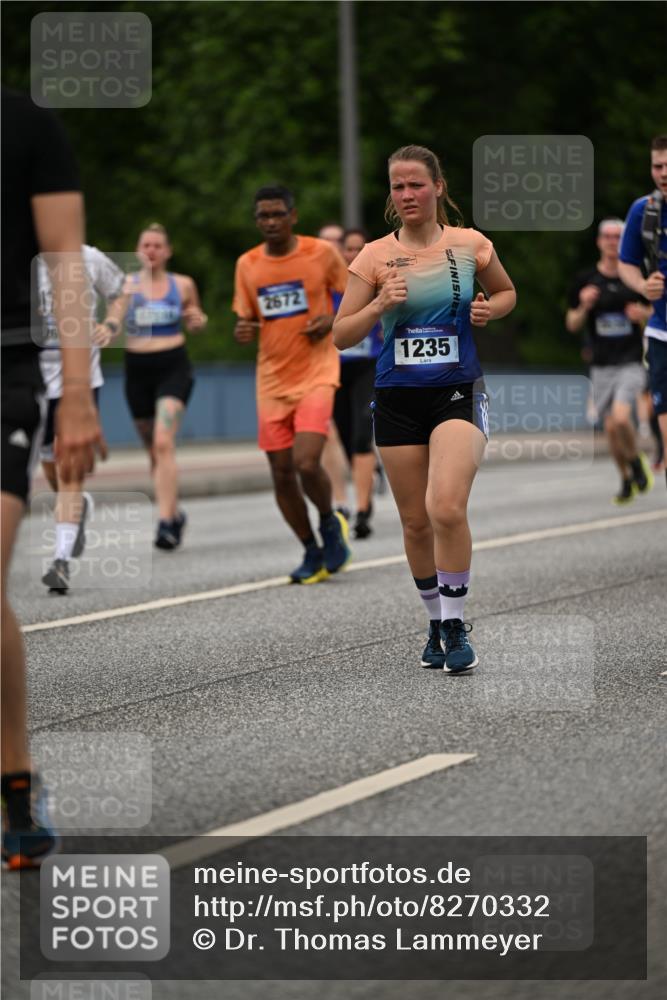 29.06.2025 - hella hamburg halbmarathon Dr. Thomas Lammeyer http://msf.ph/oto/8270332 29.06.2025 10:35:54 Kennedybrücke 1235, 2672, 2831, 2832, 3358, 3396, 3571, 3681, 4877, 4953, 5350, 5496, 5846, 5965, 6160, 6344, 6573, 7295, 7334, 7816, 7898, 8304, 8538, 8757, 8806, 9078, 9104, 9478, 9882, 9883, 10421, 10435, 10653 meine-sportfotos.de