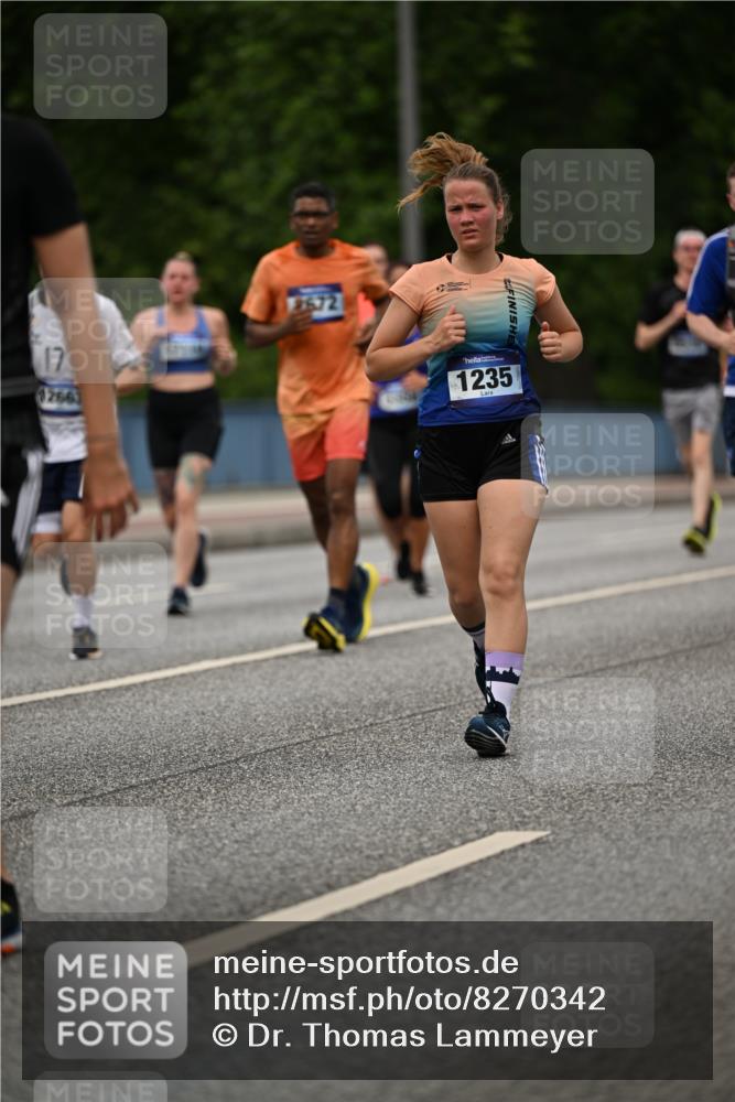 29.06.2025 - hella hamburg halbmarathon Dr. Thomas Lammeyer http://msf.ph/oto/8270342 29.06.2025 10:35:54 Kennedybrücke 1235, 2672, 2831, 2832, 3358, 3396, 3571, 3681, 4877, 4953, 5350, 5496, 5846, 5965, 6160, 6344, 6573, 7295, 7334, 7816, 7898, 8304, 8538, 8757, 8806, 9078, 9104, 9478, 9882, 9883, 10421, 10435, 10653 meine-sportfotos.de