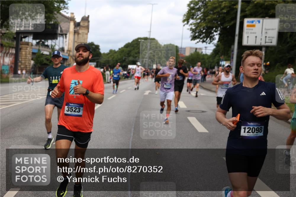 29.06.2025 - hella hamburg halbmarathon Yannick Fuchs http://msf.ph/oto/8270352 29.06.2025 10:36:56 20KM 1209, 1256, 1312, 1700, 1903, 2233, 3523, 4235, 4823, 5436, 5682, 6639, 6721, 6770, 7035, 7363, 7448, 7693, 7734, 7765, 7865, 9833, 10216, 10469, 12098, 13446, 13483, 13709, 13725, 14811, 15095, 15175, 15270, 15301, 16281, 16295, 16507, 16626, 16660, 17000, 17016, 17177, 17363, 17637, 17864, 18330, 18559, 18632, 18920 meine-sportfotos.de