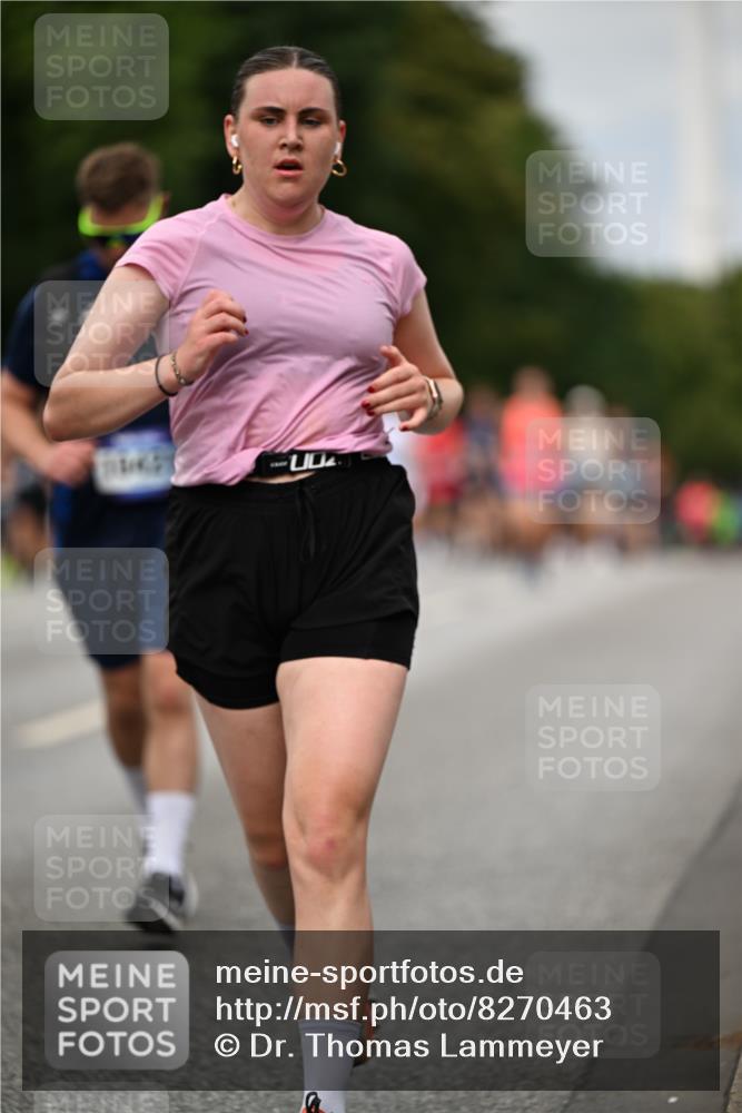 29.06.2025 - hella hamburg halbmarathon Dr. Thomas Lammeyer http://msf.ph/oto/8270463 29.06.2025 10:35:58 Kennedybrücke 1235, 2672, 2831, 2832, 3358, 4877, 4924, 5496, 6344, 7295, 7334, 7344, 7816, 7898, 8304, 8538, 8757, 9078, 9478, 9604, 9882, 9883, 10421, 10435, 10653 meine-sportfotos.de
