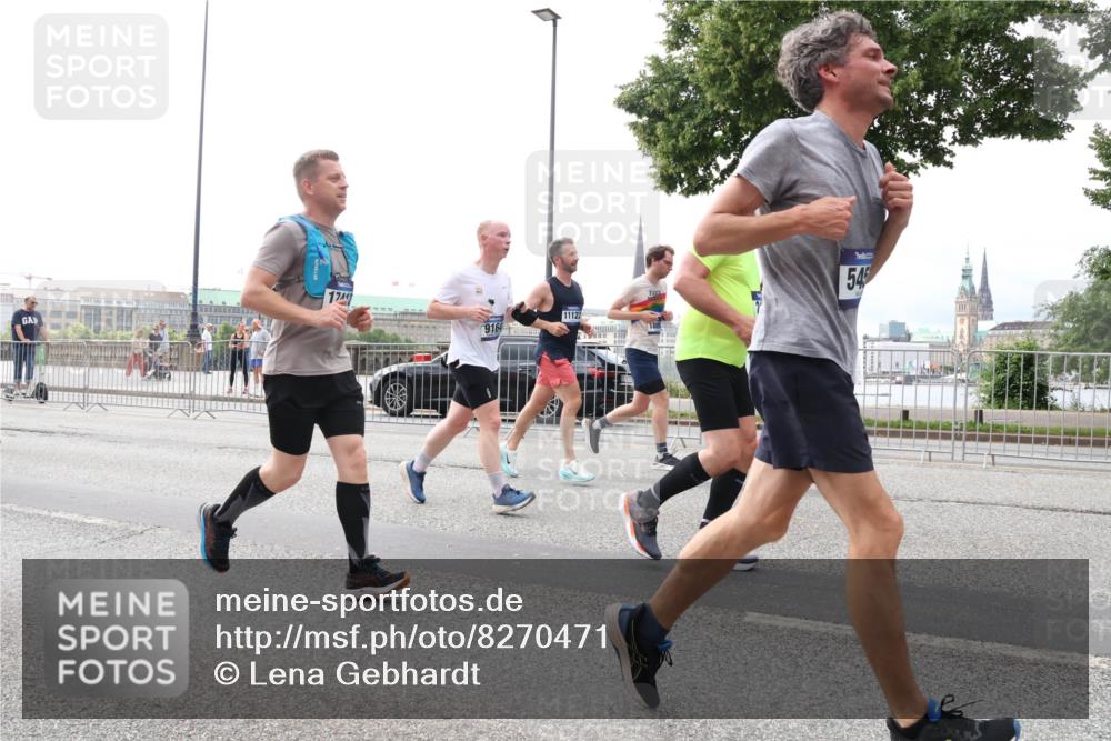 29.06.2025 - hella hamburg halbmarathon Lena Gebhardt http://msf.ph/oto/8270471 29.06.2025 10:34:48 Lombardsbrücke 174, 11122, 916, 545, 1025, 1284, 1849, 2023, 2355, 2412, 2510, 2511, 3130, 3409, 3420, 4540, 4884, 5453, 5609, 6034, 6171, 6310, 6329, 6335, 6379, 6397, 6571, 6574, 6843, 7020, 7299, 7386, 7644, 7733, 8369, 8705, 8793, 9122, 9164, 9248, 9379, 9448, 9514, 10335, 10358, 10464, 10564, 10606, 10674, 11122, 11245, 11646, 11872, 12019, 12164, 12236, 12382, 12764, 13957, 15477, 16238, 16311, 16390, 16682, 16919, 17230, 18158, 18941 meine-sportfotos.de