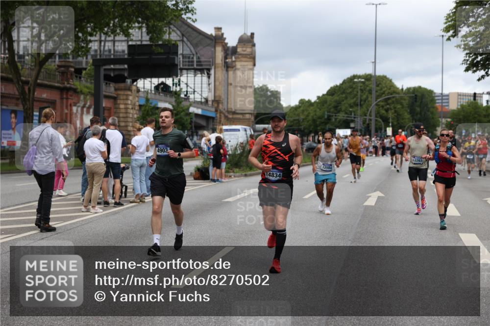 29.06.2025 - hella hamburg halbmarathon Yannick Fuchs http://msf.ph/oto/8270502 29.06.2025 10:49:03 20KM 1125, 1506, 1628, 2029, 2119, 2252, 2448, 2561, 2955, 3256, 3652, 4029, 4616, 4868, 4903, 5021, 5319, 6355, 6433, 6891, 6938, 8487, 8618, 8973, 10044, 10188, 10368, 10376, 11184, 11568, 11797, 11799, 11976, 12483, 12526, 12584, 12961, 13267, 14750, 14834, 14845, 14909, 15389, 15854, 15868, 15896, 16110, 16327, 17842, 18031, 18190, 18380 meine-sportfotos.de