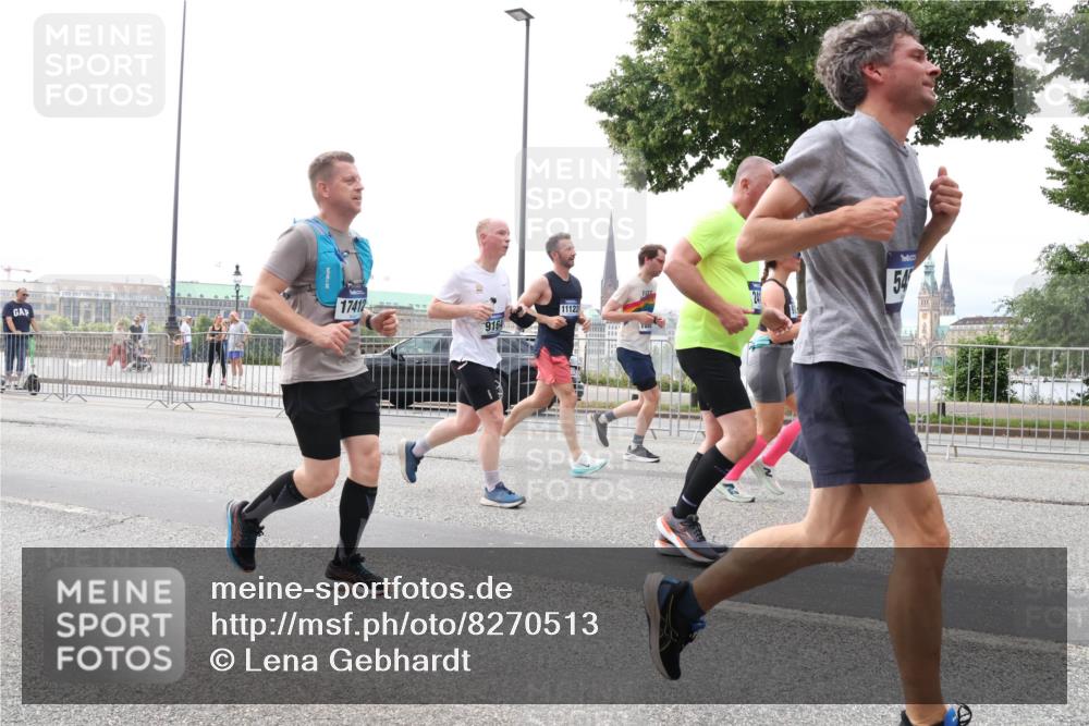 29.06.2025 - hella hamburg halbmarathon Lena Gebhardt http://msf.ph/oto/8270513 29.06.2025 10:34:48 Lombardsbrücke 17412, 11122, 9164, 54, 1025, 1284, 1849, 2023, 2355, 2412, 2510, 2511, 3130, 3409, 3420, 4540, 4884, 5453, 5609, 6034, 6171, 6310, 6329, 6335, 6379, 6397, 6571, 6574, 6843, 7020, 7299, 7386, 7644, 7733, 8369, 8705, 8793, 9122, 9164, 9248, 9379, 9448, 9514, 10335, 10358, 10464, 10564, 10606, 10674, 11122, 11245, 11646, 11872, 12019, 12164, 12236, 12382, 12764, 13957, 15477, 16238, 16311, 16390, 16682, 16919, 17230, 18158, 18941 meine-sportfotos.de