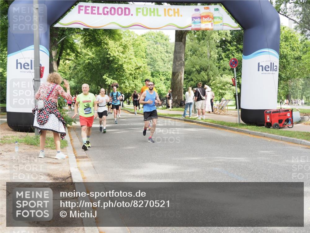 29.06.2025 - hella hamburg halbmarathon MichiJ http://msf.ph/oto/8270521 29.06.2025 10:55:45 Zwischen KM18-KM19 1610, 2281, 3154, 4453, 6026, 6217, 8263, 8563, 15369, 18176 meine-sportfotos.de