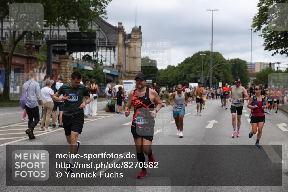 29.06.2025 - hella hamburg halbmarathon Yannick Fuchs http://msf.ph/oto/8270582 29.06.2025 10:49:04 20KM 1506, 1628, 2029, 2119, 2252, 2448, 2561, 2955, 3256, 3652, 4029, 4616, 4868, 4903, 5021, 6355, 6433, 6891, 6938, 8487, 8618, 8973, 10044, 10188, 10368, 10376, 11184, 11568, 11797, 11799, 12483, 12526, 12584, 13267, 14750, 14834, 14845, 14909, 15854, 15868, 15896, 16110, 16327, 17842, 18031, 18190, 18380 meine-sportfotos.de