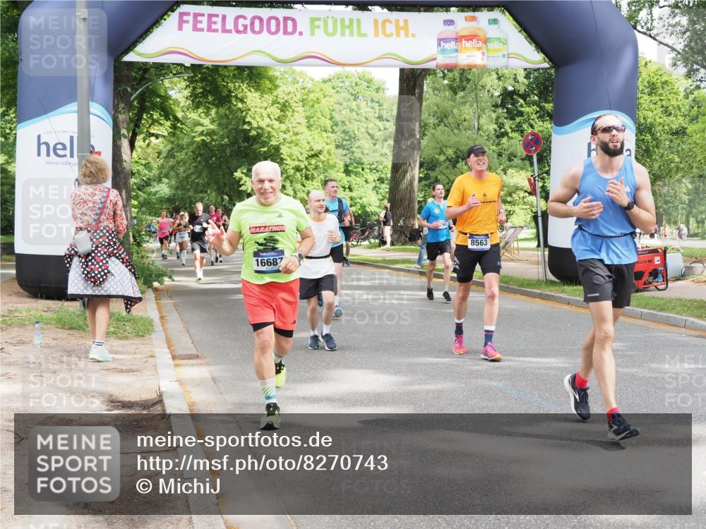 29.06.2025 - hella hamburg halbmarathon MichiJ http://msf.ph/oto/8270743 29.06.2025 10:55:48 Zwischen KM18-KM19 1610, 4453, 5166, 6026, 8256, 8563, 15369, 16687, 18189 meine-sportfotos.de