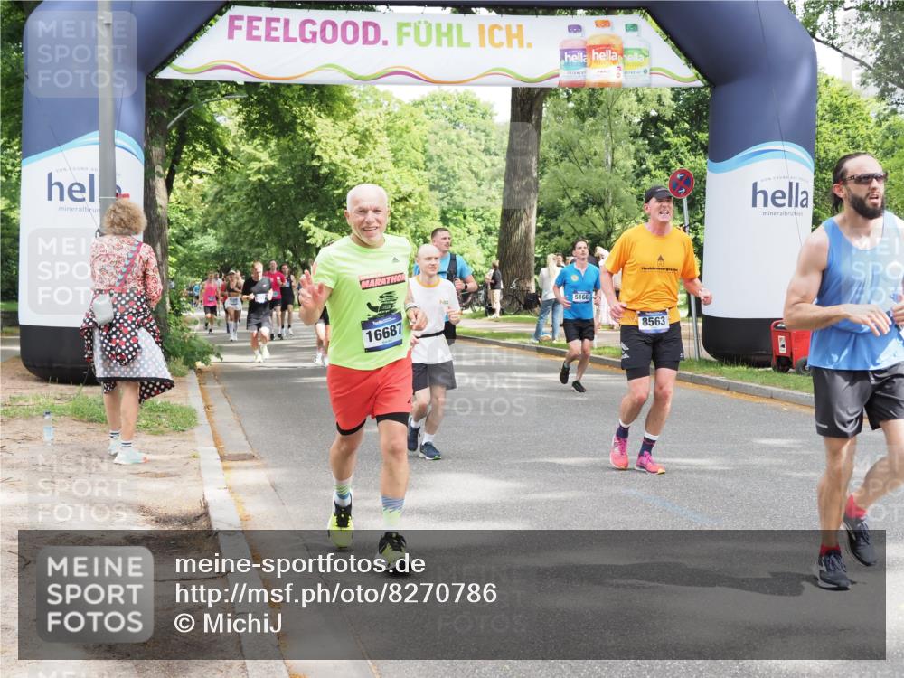 29.06.2025 - hella hamburg halbmarathon MichiJ http://msf.ph/oto/8270786 29.06.2025 10:55:48 Zwischen KM18-KM19 1610, 4453, 5166, 6026, 8256, 8563, 15369, 16687, 18189 meine-sportfotos.de