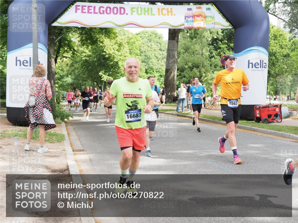 29.06.2025 - hella hamburg halbmarathon MichiJ http://msf.ph/oto/8270822 29.06.2025 10:55:48 Zwischen KM18-KM19 1610, 4453, 5166, 6026, 8256, 8563, 15369, 16687, 18189 meine-sportfotos.de
