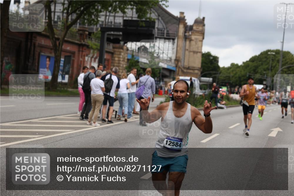 29.06.2025 - hella hamburg halbmarathon Yannick Fuchs http://msf.ph/oto/8271127 29.06.2025 10:49:07 20KM 1120, 1143, 1506, 2029, 2119, 2252, 2448, 2955, 3256, 3652, 4029, 4616, 4868, 4897, 4903, 5021, 6355, 6891, 6938, 8487, 8618, 10044, 10188, 11568, 11799, 12248, 12483, 12526, 12544, 12584, 13267, 14750, 14834, 14845, 14909, 15854, 15868, 15896, 16108, 16110, 16327, 16334, 17603, 17842, 18031, 18190, 18380 meine-sportfotos.de