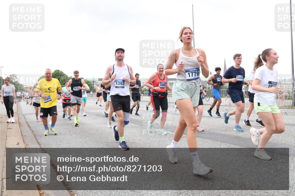 29.06.2025 - hella hamburg halbmarathon Lena Gebhardt http://msf.ph/oto/8271203 29.06.2025 10:54:22 Lombardsbrücke 15791, 11493, 1263, 1611, 6987, 3465, 1779, 16628, 1, 01, 1017, 1263, 1744, 1762, 1779, 1789, 1822, 1949, 2244, 2372, 2532, 2586, 2600, 2761, 2854, 3079, 3187, 3188, 3249, 3364, 3465, 3467, 3557, 3761, 3795, 3857, 4323, 4685, 4720, 4838, 4971, 5157, 5185, 5216, 5309, 5514, 5804, 5817, 5898, 5933, 5964, 5993, 6023, 6192, 6279, 6468, 6583, 6987, 6988, 7498, 7670, 7874, 7946, 7986, 8801, 8803, 8867, 8924, 9130, 9138, 9203, 9503, 10207, 11354, 11390, 11567, 11569, 11785, 12930 meine-sportfotos.de
