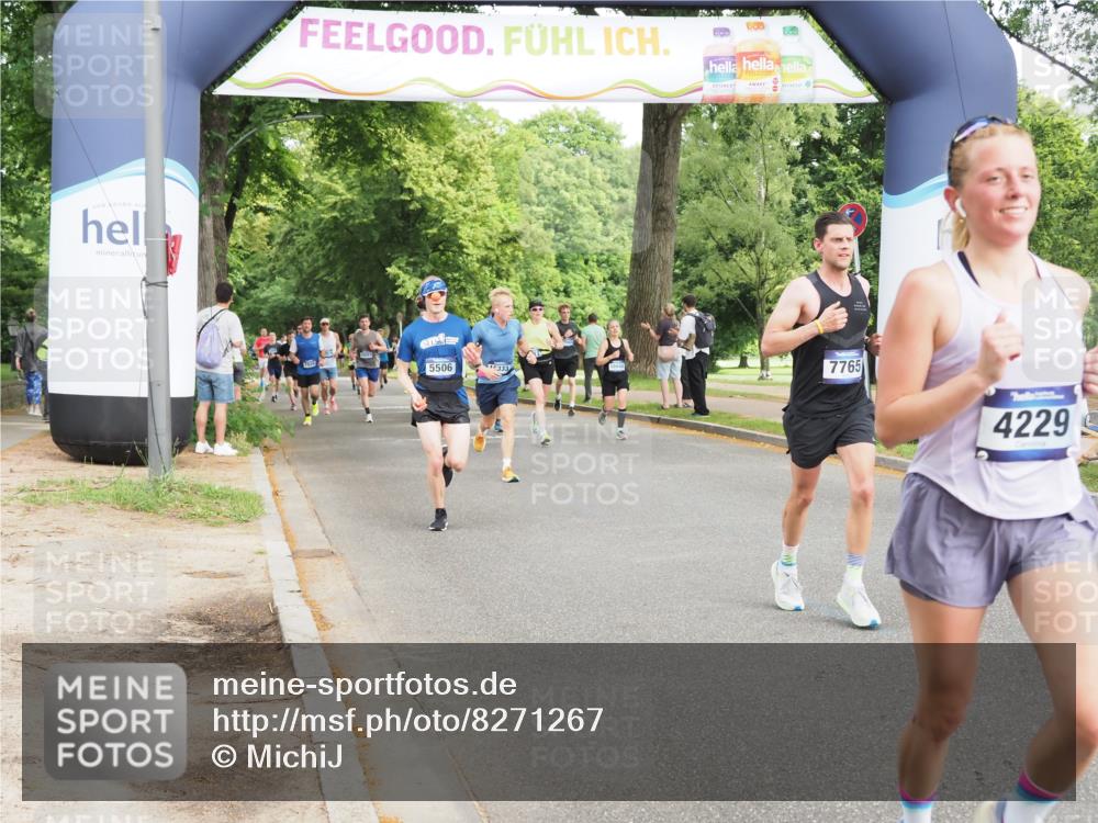29.06.2025 - hella hamburg halbmarathon MichiJ http://msf.ph/oto/8271267 29.06.2025 10:31:16 Zwischen KM18-KM19 1353, 2653, 4229, 4235, 7448, 7635, 7734, 7765, 9364, 10216, 11177, 11907, 12327, 15233, 17733, 17864, 17911, 18274, 18449, 18659, 18920, 18987, 19090 meine-sportfotos.de