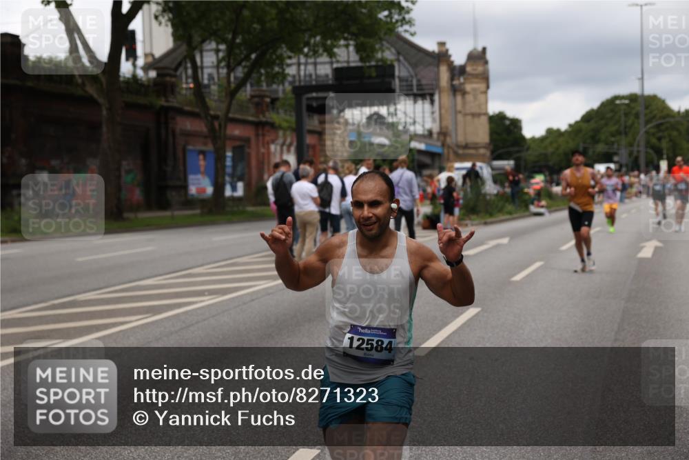 29.06.2025 - hella hamburg halbmarathon Yannick Fuchs http://msf.ph/oto/8271323 29.06.2025 10:49:07 20KM 1120, 1143, 1506, 2029, 2119, 2252, 2448, 2955, 3256, 3652, 4029, 4616, 4868, 4897, 4903, 5021, 6355, 6891, 6938, 8487, 8618, 10044, 10188, 11568, 11799, 12248, 12483, 12526, 12544, 12584, 13267, 14750, 14834, 14845, 14909, 15854, 15868, 15896, 16108, 16110, 16327, 16334, 17603, 17842, 18031, 18190, 18380 meine-sportfotos.de