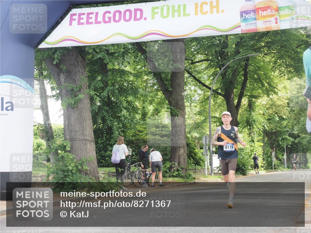 29.06.2025 - hella hamburg halbmarathon KatJ http://msf.ph/oto/8271367 29.06.2025 10:08:22 Zwischen KM18-KM19 4116 meine-sportfotos.de
