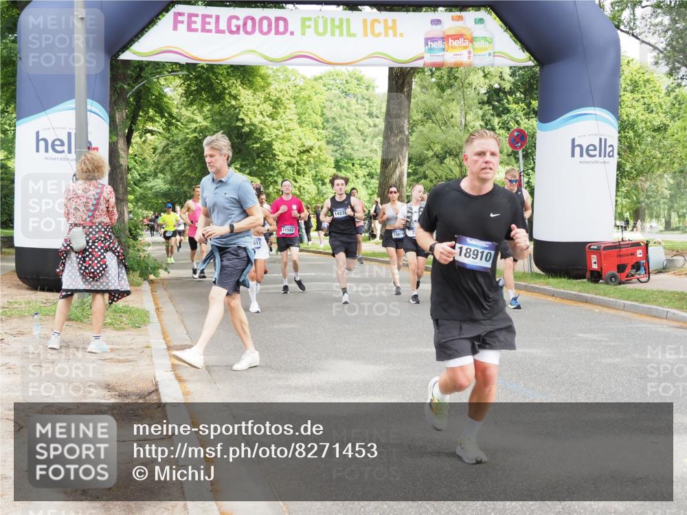 29.06.2025 - hella hamburg halbmarathon MichiJ http://msf.ph/oto/8271453 29.06.2025 10:55:54 Zwischen KM18-KM19 1406, 4663, 5166, 7802, 8256, 9845, 11582, 11611, 13285, 14270, 15858, 16687, 18189, 18910 meine-sportfotos.de