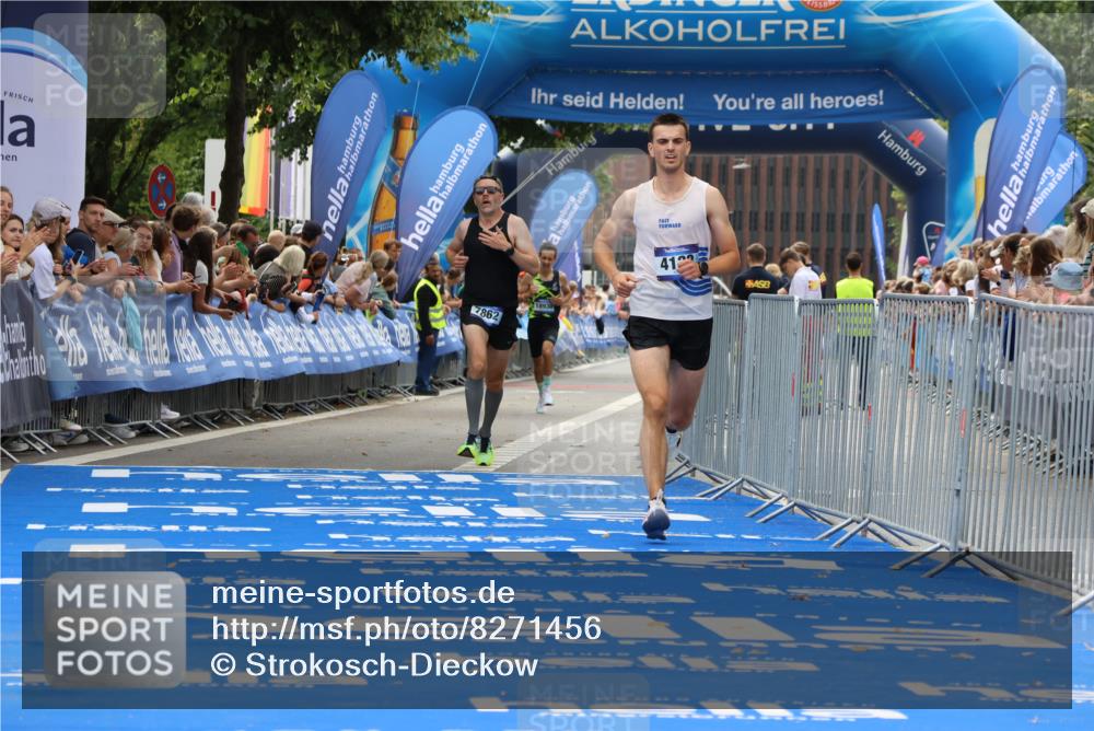 29.06.2025 - hella hamburg halbmarathon Strokosch-Dieckow http://msf.ph/oto/8271456 29.06.2025 10:22:59 Ziel 4128, 7862, 11624, 18328 meine-sportfotos.de