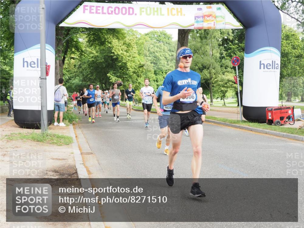 29.06.2025 - hella hamburg halbmarathon MichiJ http://msf.ph/oto/8271510 29.06.2025 10:31:18 Zwischen KM18-KM19 1353, 2653, 4229, 4235, 5011, 5506, 7448, 7635, 7734, 7765, 9364, 10216, 11177, 11907, 12327, 16333, 17733, 17911, 18449, 18659 meine-sportfotos.de