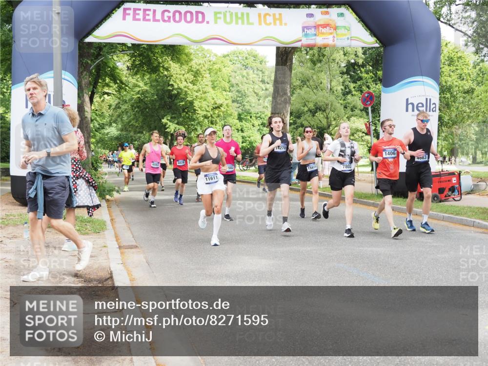29.06.2025 - hella hamburg halbmarathon MichiJ http://msf.ph/oto/8271595 29.06.2025 10:55:55 Zwischen KM18-KM19 1406, 4663, 5166, 6083, 7802, 8256, 9845, 11582, 11611, 13285, 14270, 15858, 18910 meine-sportfotos.de